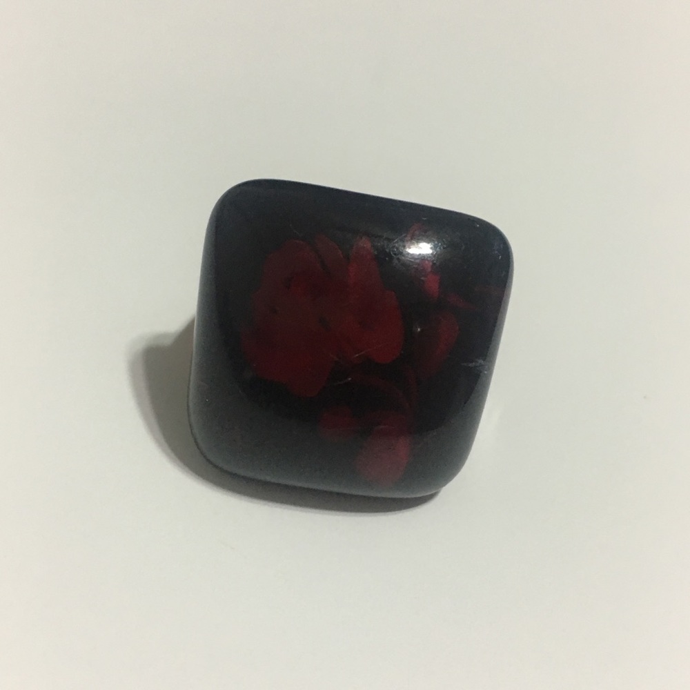 🆓 Faux Resin Flower Ring